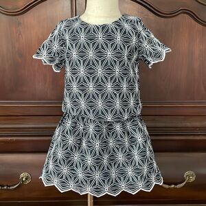 Oshkosh Girls 5T Navy White Eyelet Lace Dress Set Matching Outfit VGUC
